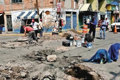 Provocan lluvias 18 socavones en Ecatepec