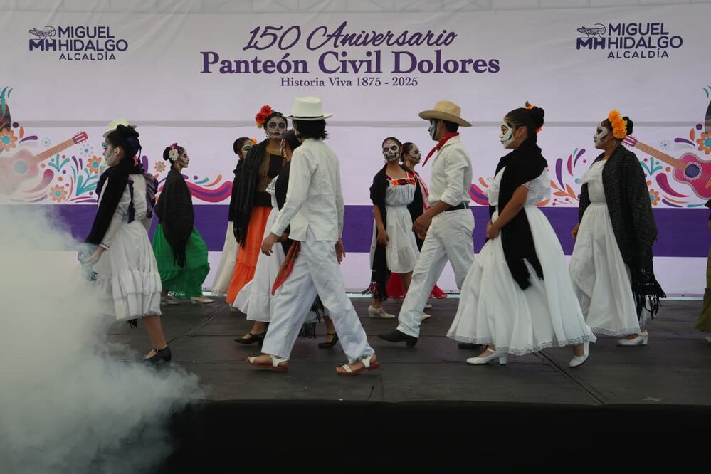 El Panteón Civil de Dolores, ubicado en la alcaldía Miguel Hidalgo, celebra su 150 aniversario. (Foto: Luis Camacho/ EL UNIVERSAL)