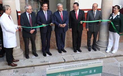 AMLO y Aureoles inauguran nueva sede del IMSS en Morelia