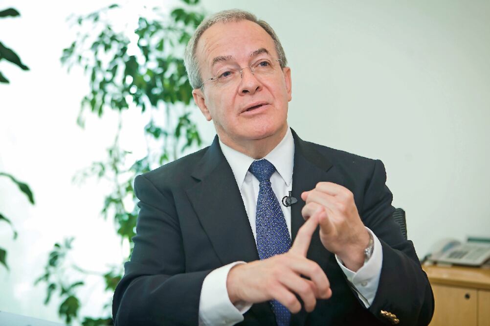 Rubido, doble “metida de pata”