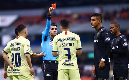 Jorge Sánchez es expulsado del juego entre América y FC Juárez