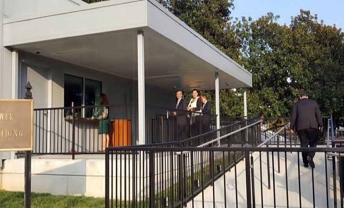 Paul Bodnar, Senior Director for Energy and Climate Change; Rohan Patel, Deputy Director of Intergovernmental Affairs at The White House and Alice Hill, Senior Advisor for Preparedness and Resilience, were also present. (Photo: SPECIAL)