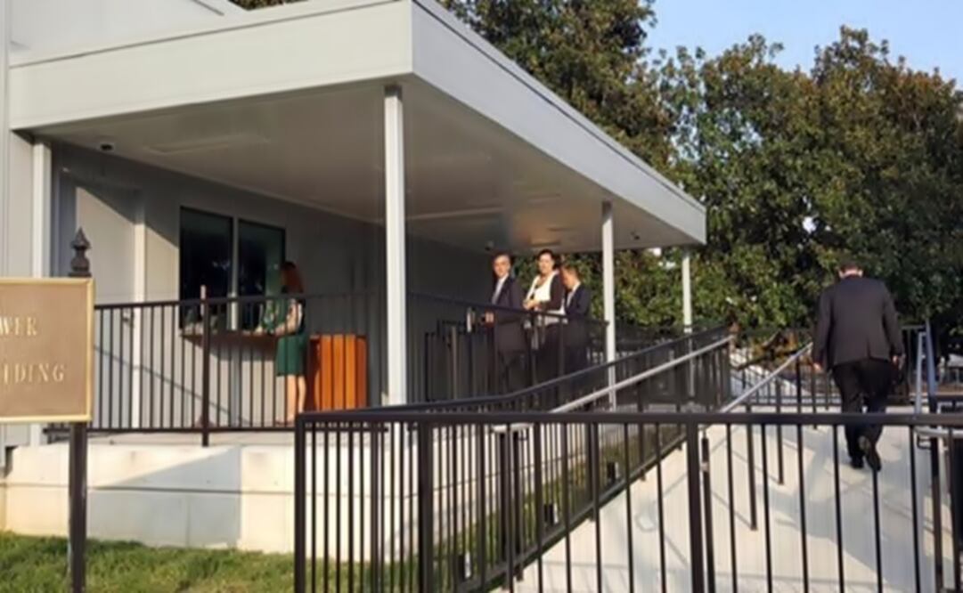 Paul Bodnar, Senior Director for Energy and Climate Change; Rohan Patel, Deputy Director of Intergovernmental Affairs at The White House and Alice Hill, Senior Advisor for Preparedness and Resilience, were also present. (Photo: SPECIAL)