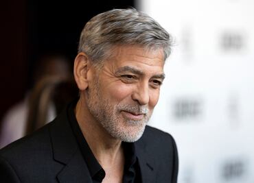 George Clooney arriesga el físico y enferma