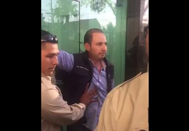 Impiden paso a panistas a debate en Coahuila