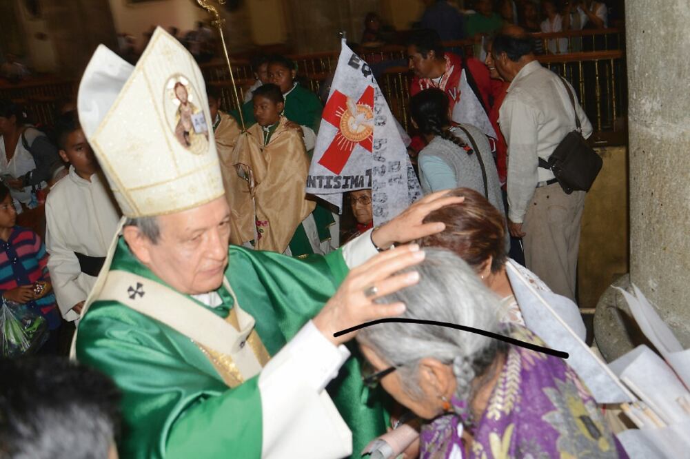 Integrantes del clero pidieron ayer que la reforma educativa cuente con contenidos académicos, pedagógicos y metodológicos (DARÍO NOLASCO. ADN SURESTE.INFO)