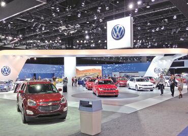 Crisis de VW, visible en el Auto Show de Los Ángeles