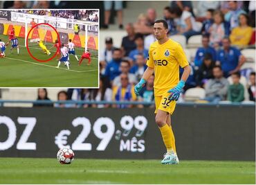 Espectacular doble atajada de Marchesín con el Porto