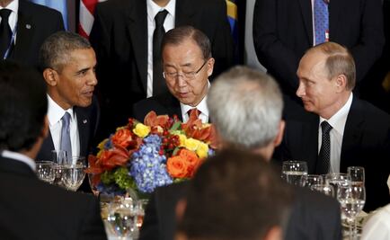 Obama y Putin se saludan y brindan en la ONU