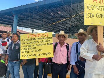 Indígenas en Oaxaca piden a AMLO atajar violencia contra mujeres