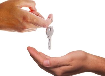 Congelar precio de rentas en CDMX afectaría al mercado inmobiliario, advierte Banamex; habría deterioro urbano y conflictos sociales