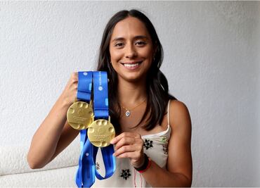 Jessica Sobrino entrena por las mañanas y en las tardes trabaja de fisioterapeuta