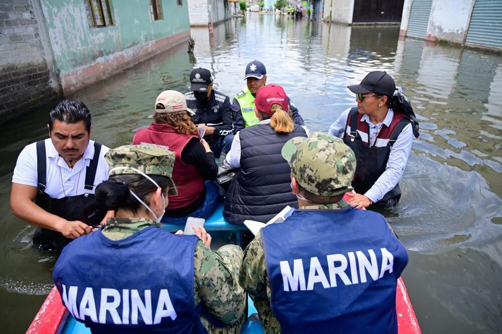 Ya suman 16 días de las inundaciones en varias colonias de Chalco, sin que el nivel de las aguas negras bajen. (Foto: especial)