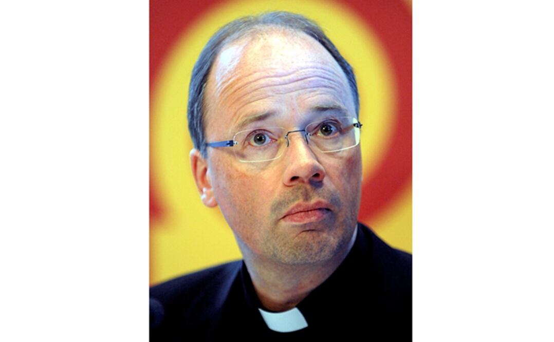 Obispo Stephan Ackermann, hablando en nombre de la Conferencia episcopal alemana. Foto: AFP