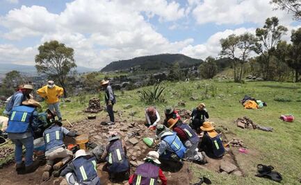 Reanudan exploración en Cerro del Toloche por hallazgos de cultura matlazinca en Toluca