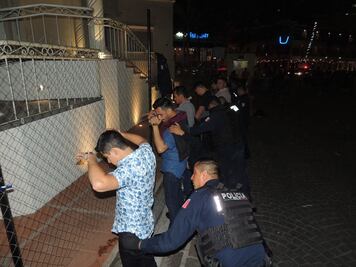 Detienen a 104 personas durante carnaval de Mazatlán