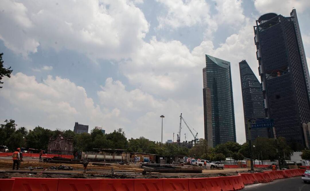 En la mesa, que será difundida en internet, también se habló del Cetram de Chapultepec, que se construye en Paseo de la Reforma. FOTO: Archivo.