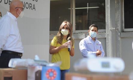 Gobernadora Pavlovich recibe 93 ventiladores y equipo de protección hospitalario