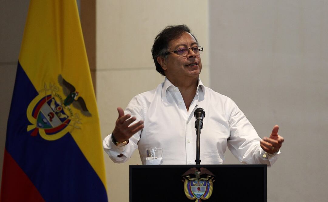 El presidente de Colombia, Gustavo Petro, habla durante el acto de reconocimiento. Foto: EFE 