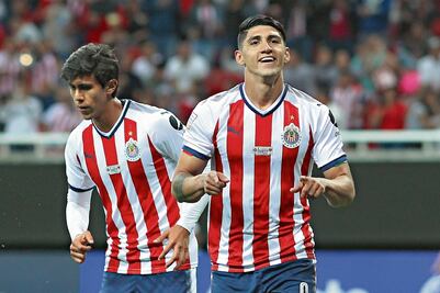 Alan Pulido ve al rival muy “normalito”