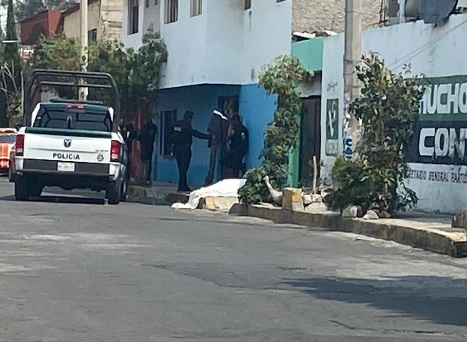 Ataque armado en Iztapalapa deja dos hombres muertos. (Foto: Juan Carlos Williams e Iván Montaño)