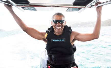 Lejos de EU, Obama vuelve a surfear