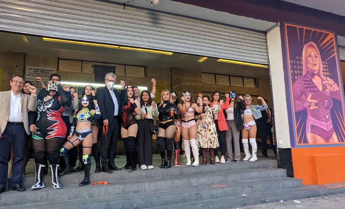 “La lucha no solo es en el ring” fue realizado por la artista oaxaqueña Mari Mariel. Foto: ONU México