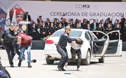 Disminuye el número de policías en el país