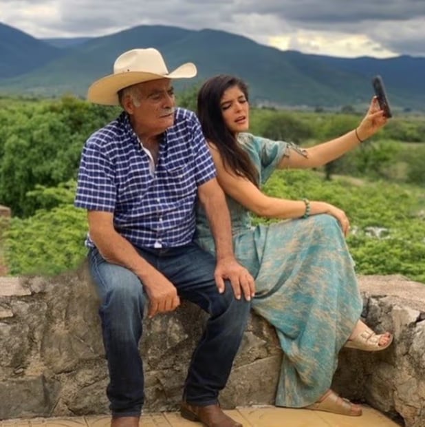 Ana Bárbara y don Antero, su padre .
Foto: Especial