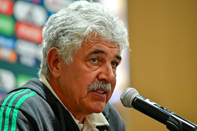 Naturalizados no son opción para el Tri: 'Tuca' Ferretti