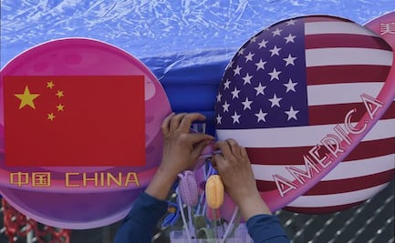 Diplomáticos de EU y China dialogan para evitar aumento de tensiones