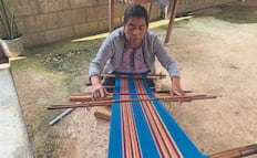 Tejedoras de Zinacantán plasman su cultura