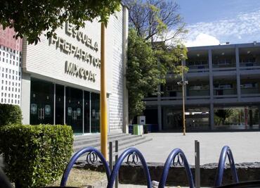 Estalla cohetón en Prepa 8 de la UNAM; identifican a dos presuntos responsables