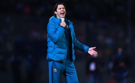 Santiago Solari, se pone contra jugador del América