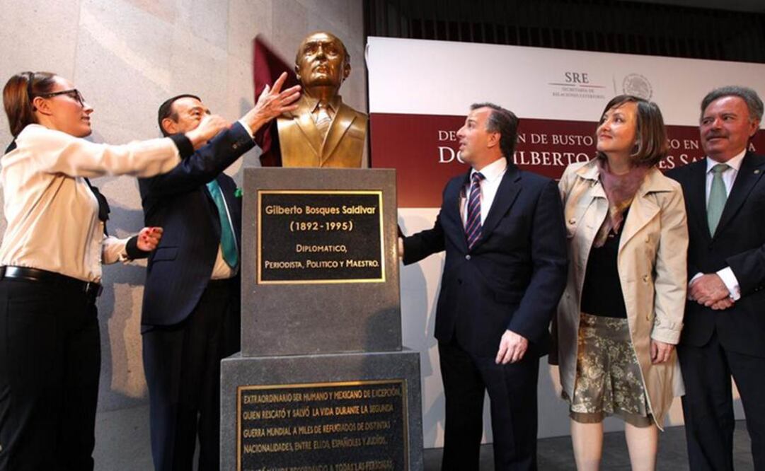Bosques Saldívar fungió como cónsul general en la Francia ocupada por la Alemania nazi, cargo durante el cual ayudó a escapar a judíos y a españoles. FOTO: Twitter/@JoseAMeadeK
