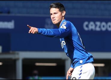 James Rodríguez se estrenó como goleador en la Premier League