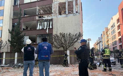Explosión por acumulación de gas deja al menos 4 lesionados en Paseos de Taxqueña; servicios de emergencia laboran en el lugar