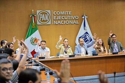 Acuerdan que al menos una mujer vaya por dirigencia del PAN