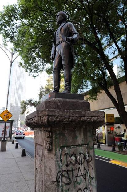 ¿Y dónde quedó el jarrón histórico de Reforma?
