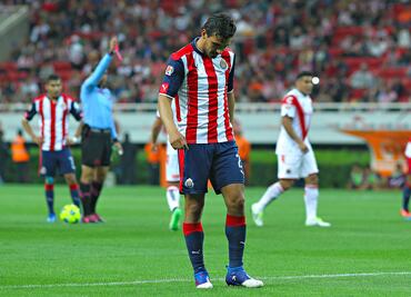 Alanís no va a jugar en Chivas, aunque se quede en el Club: Jorge Vergara