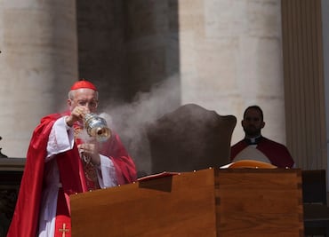 Homilía recuerda el "construir puentes y no muros" del papa; evocan la misa en la frontera México-EU