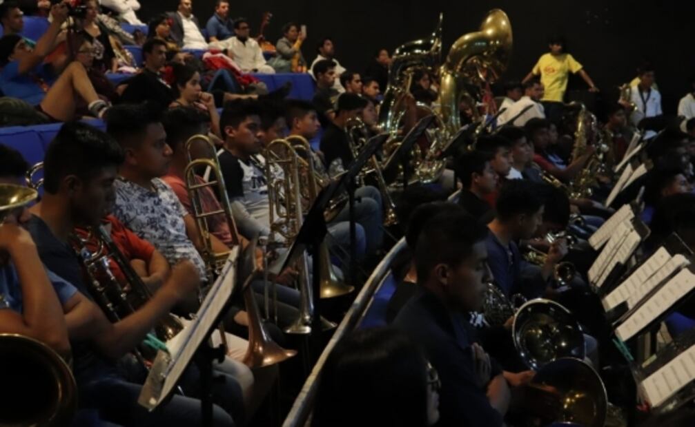 Celebran en Bellas Artes el folclor oaxaqueño al estilo de la Guelaguetza