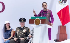 El día en que Sheinbaum apuntó a la ultraderecha de EU; crónica de un mitin a rayo de sol