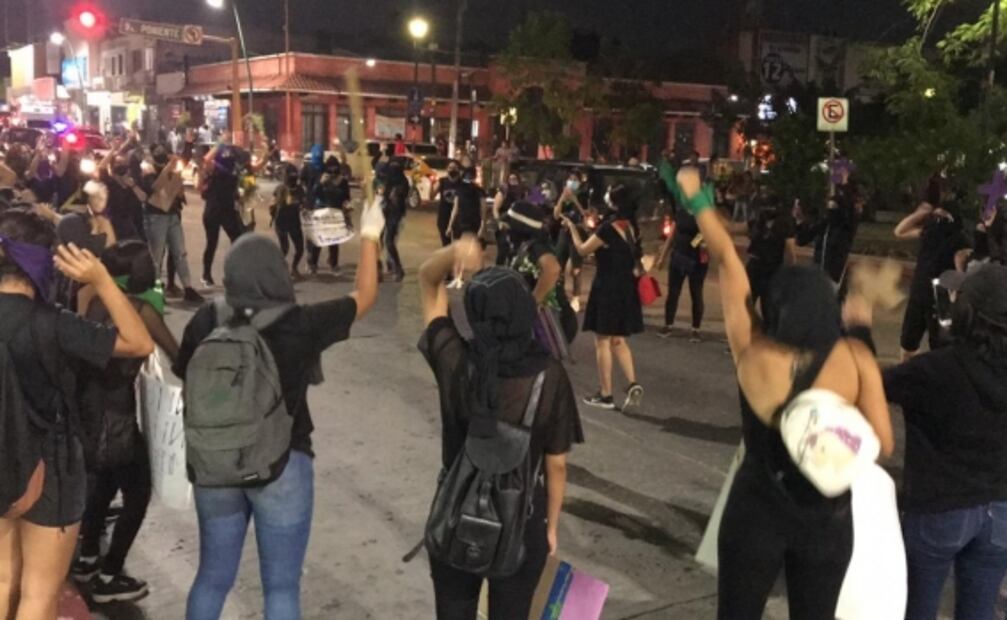 En Chiapas, activistas marchan en protesta por desalojo a balazos en Cancún