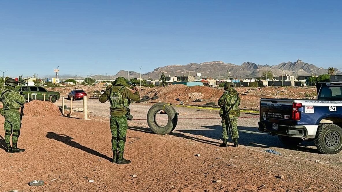 Autoridades indicaron que el cadáver de la mujer no identificada presentaba varias cuchilladas. Foto: Especial