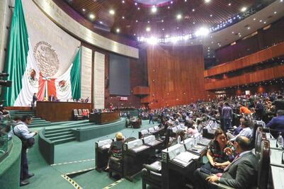 Una locura, avalar 3 leyes educativas en un día: PAN y PRI 