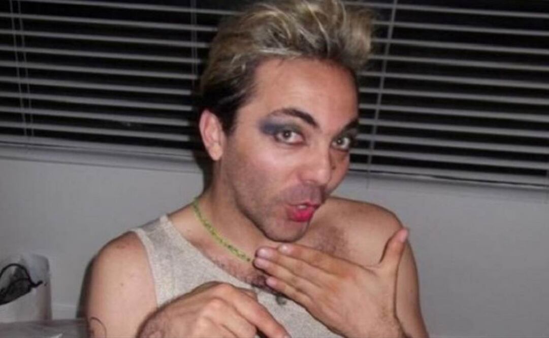 Una revista publicó las fotos de Castro vestido de mujer hace una semana y bastó un santiamén para que se viralizaran. (FOTO: Especial)