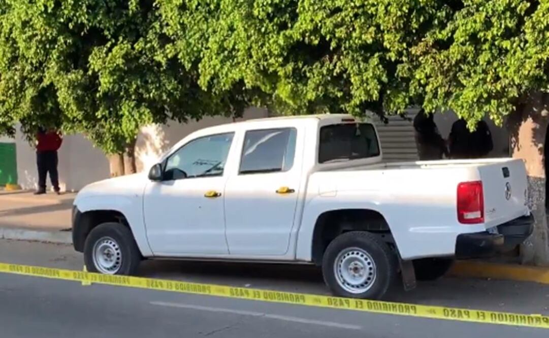 En el lugar hay al menos 25 casquillos percutidos