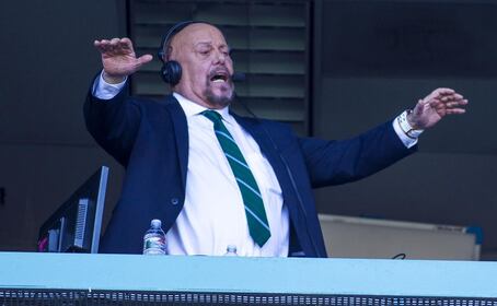Perro Bermúdez se queda sin voz por extraña enfermedad y no podrá narrar final del Clausura 2026