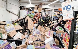 Empleada de una tienda se baja con los chescos y quedó sepultada, en Álvaro Obregón